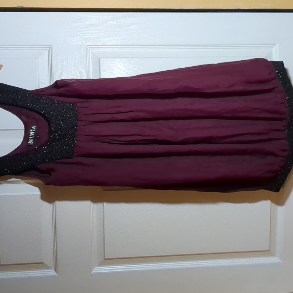 **Vintage Brunya Silk Beaded cut in dress size 2